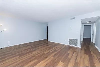 2398 Lawrenceville Highway #U, Decatur, GA 30033 - Photo 14