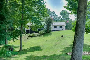 3551 Ivy Crest Way, Buford, GA 30519 - Photo 2