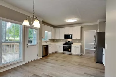 2305 Luther Terrace SW, Marietta, GA 30064 - Photo 6