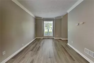2305 Luther Terrace SW, Marietta, GA 30064 - Photo 4