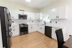 2400 Kirkstone Ct, Buford, GA 30519 - Photo 8