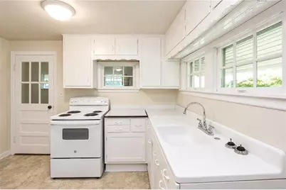 1360 Cunningham Road SW, Marietta, GA 30008 - Photo 8