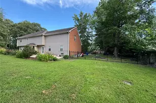 760 Kings Crest Ct, Fairburn, GA 30213 - Photo 12