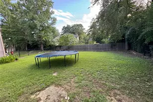 760 Kings Crest Ct, Fairburn, GA 30213 - Photo 8