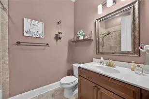 2013 Skybrooke Ln, Hoschton, GA 30548 - Photo 4