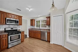 1101 Appian Way, Lawrenceville, GA 30046 - Photo 8