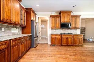 1526 Rocky River Dr, Lawrenceville, GA 30045 - Photo 18