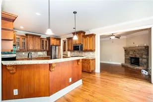 1526 Rocky River Dr, Lawrenceville, GA 30045 - Photo 16