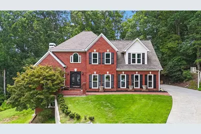 1110 Sheridan Way, Gainesville, GA 30506 - Photo 1