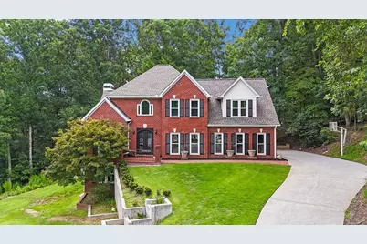 1110 Sheridan Way, Gainesville, GA 30506 - Photo 2