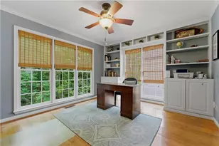 2059 Sanderlings Dr NW, Kennesaw, GA 30152 - Photo 2