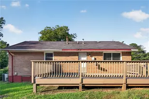 8341 Kendrick Rd, Jonesboro, GA 30238 - Photo 6