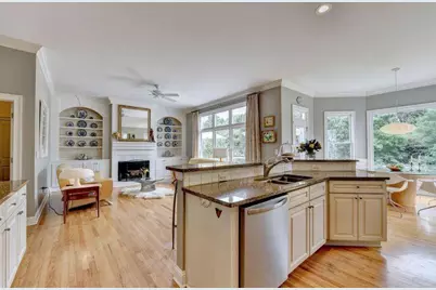 4825 Meadow Park Lane, Suwanee, GA 30024 - Photo 28