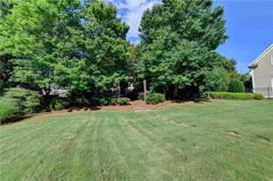 4825 Meadow Park Ln, Suwanee, GA 30024 - Photo 128