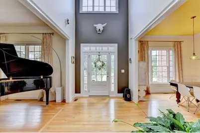 4825 Meadow Park Lane, Suwanee, GA 30024 - Photo 10