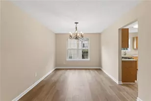 785 Pinewood Dr, Marietta, GA 30064 - Photo 12