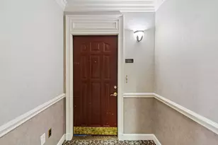 3334 Peachtree Road NE, Atlanta, GA 30326 - Photo 4