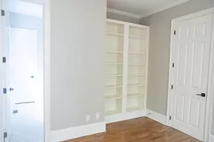 260 Lake Summit View, Atlanta, GA 30342 - Photo 16