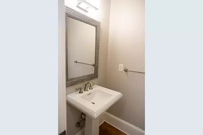 260 Lake Summit View, Atlanta, GA 30342 - Photo 10