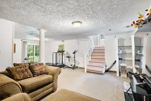 5230 Rosser Rd, Stone Mountain, GA 30087 - Photo 26