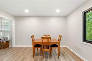 1798 Trophy Dr, Marietta, GA 30062 - Photo 8