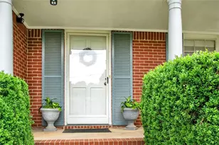 5597 Bob White Circle, Lilburn, GA 30047 - Photo 4