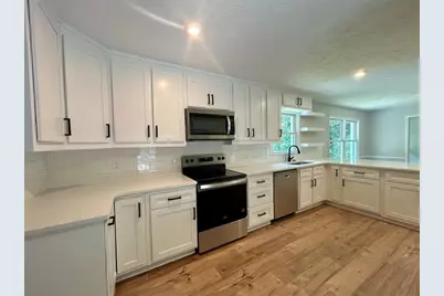 1620 Colonial South Drive SW, Conyers, GA 30094 - Photo 16