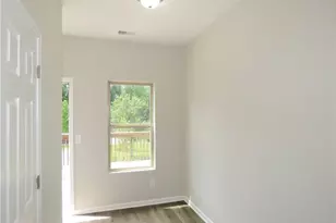 6399 Redan Square, Lithonia, GA 30058 - Photo 22