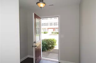 6399 Redan Square, Lithonia, GA 30058 - Photo 2