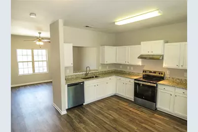 6399 Redan Square, Lithonia, GA 30058 - Photo 14
