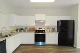 6399 Redan Square, Lithonia, GA 30058 - Photo 16
