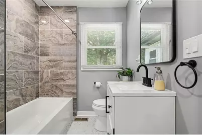 208 Silver Springs Circle SW, Atlanta, GA 30310 - Photo 18