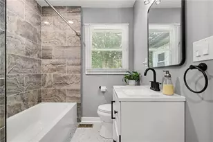 208 Silver Springs Cir SW, Atlanta, GA 30310 - Photo 18