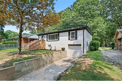 208 Silver Springs Circle SW, Atlanta, GA 30310 - Photo 2