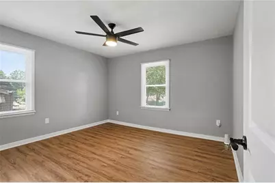 208 Silver Springs Circle SW, Atlanta, GA 30310 - Photo 6