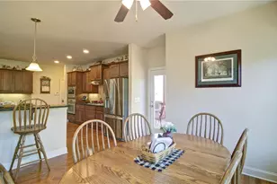 503 Lakeview Ct, Woodstock, GA 30188 - Photo 32