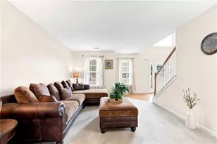 590 Buckingham Ter, Fairburn, GA 30213 - Photo 2