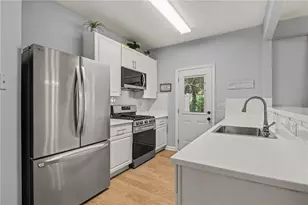 5840 Terremont Cir, Norcross, GA 30093 - Photo 8