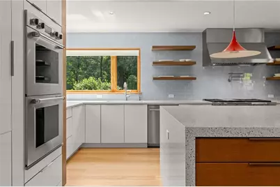 878 Barton Woods Road NE, Atlanta, GA 30307 - Photo 14