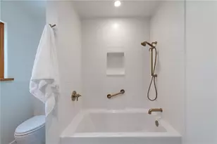 878 Barton Woods Rd NE, Atlanta, GA 30307 - Photo 44