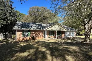574 Almand Branch Rd SE, Conyers, GA 30094 - Photo 2