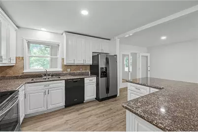 3909 Valley Brook Road, Snellville, GA 30039 - Photo 16