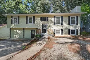 3908 Valley Brook Rd, Snellville, GA 30039 - Photo 6