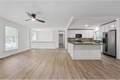 3909 Valley Brook Road, Snellville, GA 30039 - Photo 14