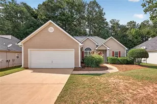 1637 Summit Creek Way, Loganville, GA 30052 - Photo 2