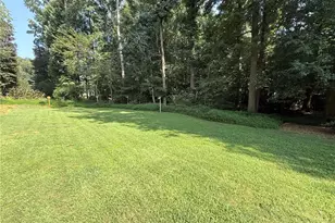 14 Carrington Way, Sandy Springs, GA 30328 - Photo 46