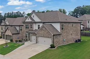 3187 Oxford Mill Ln, Buford, GA 30519 - Photo 2