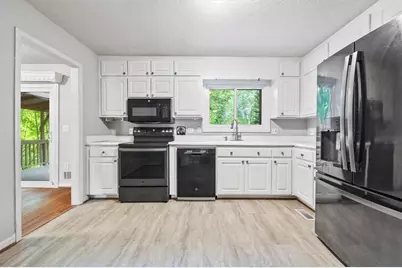 5110 Thistle Road SE, Smyrna, GA 30082 - Photo 2