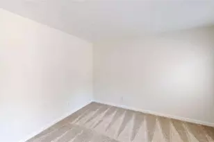 5704 Winchester Pl, Lithonia, GA 30038 - Photo 8