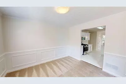 5704 Winchester Place, Lithonia, GA 30038 - Photo 10